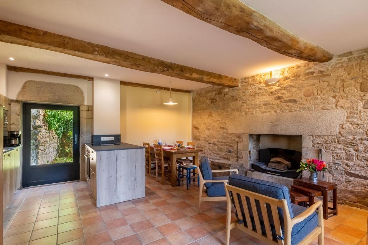 Gite De L'Abbaye Brandivy ภายนอก รูปภาพ